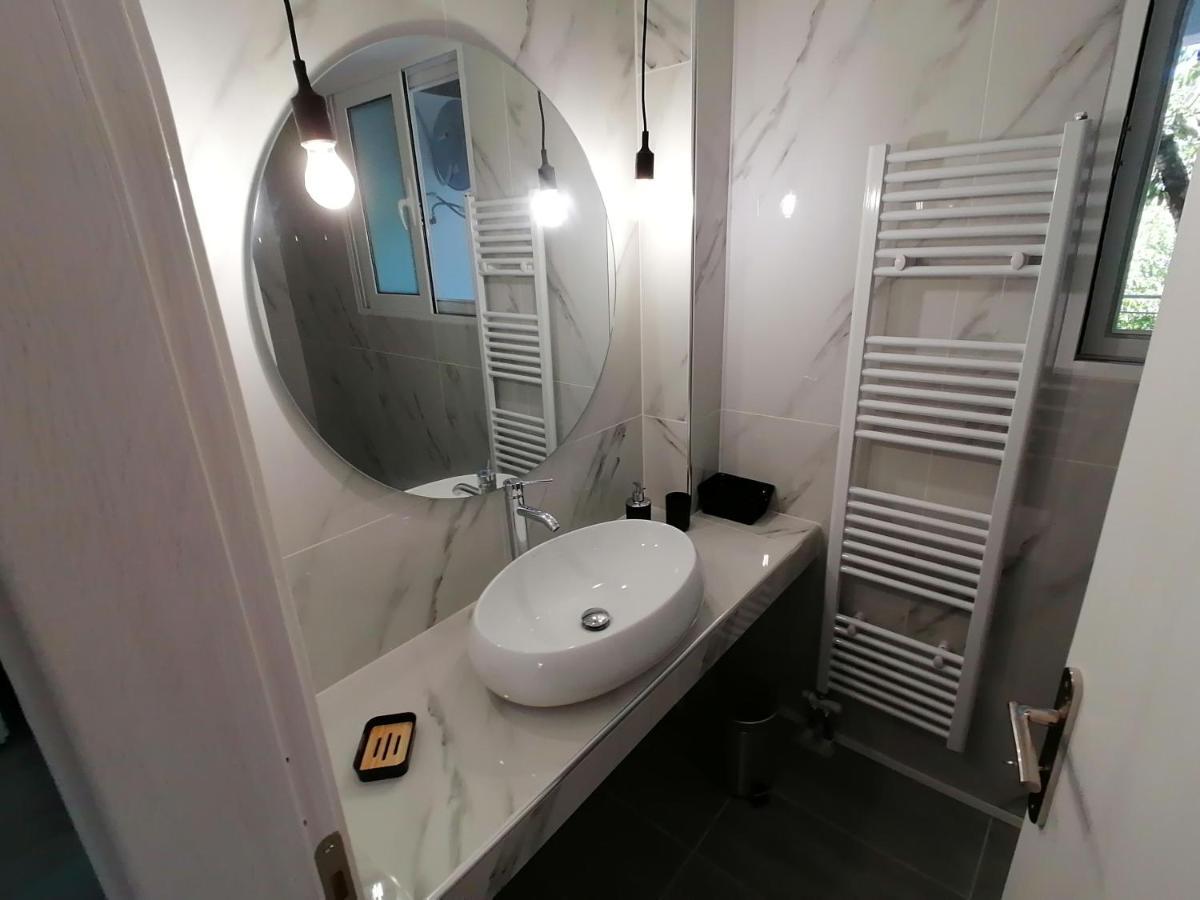 ספרטיה Alexander Apartments מראה חיצוני תמונה