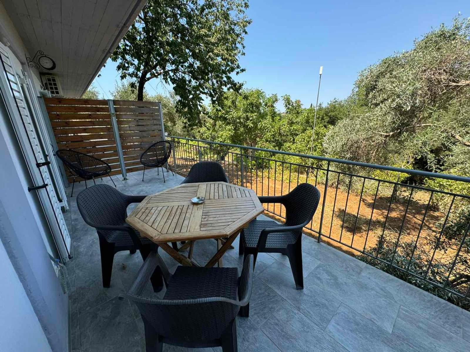 ספרטיה Alexander Apartments מראה חיצוני תמונה